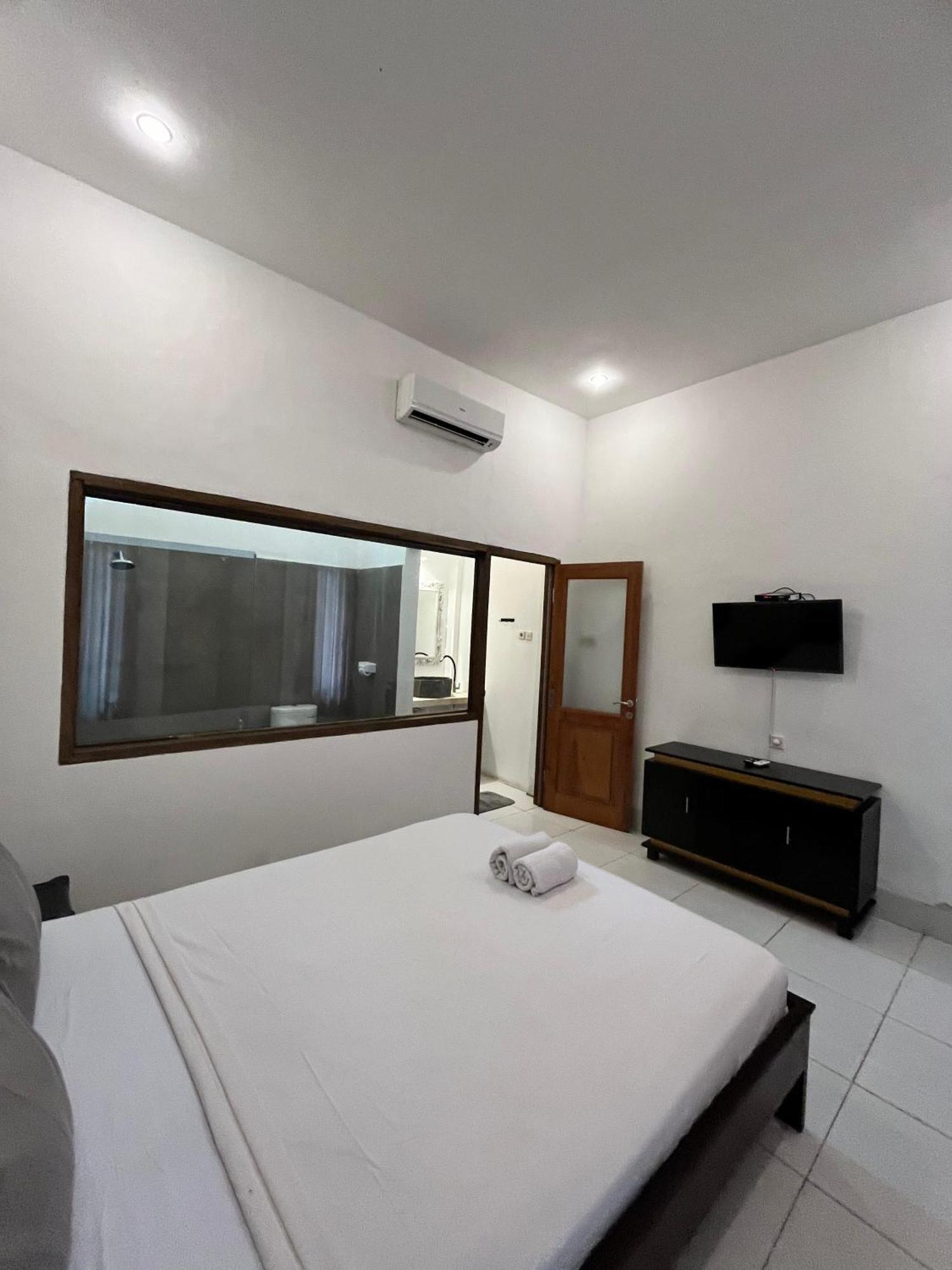 Bale Sunrise Hotel Quần đảo Gili Ngoại thất bức ảnh
